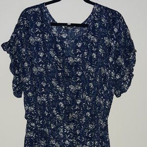 Woman's Blue Flowered Dress